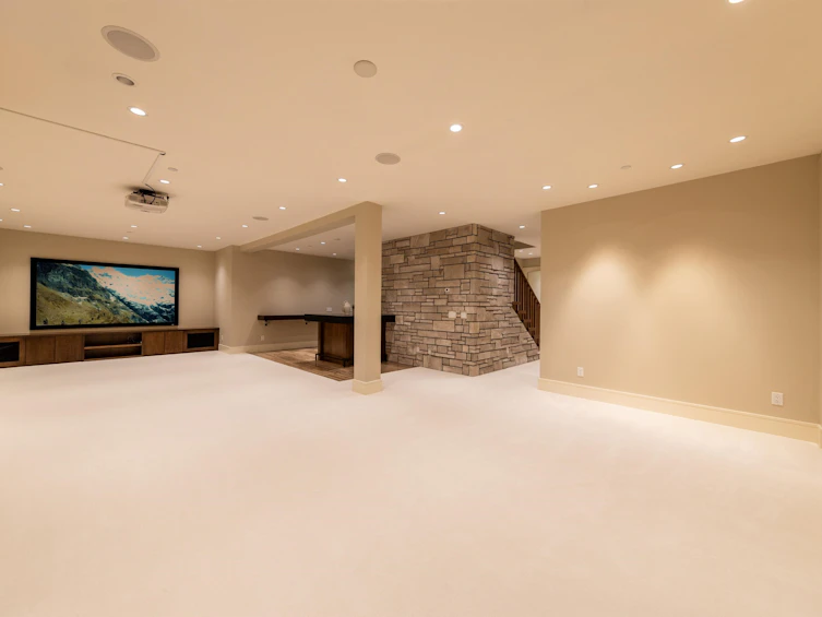 2645 Rosebery Avenue, West Vancouver, BC, V7V 3A3 - 30