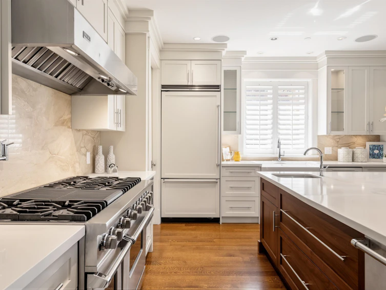 2645 Rosebery Avenue, West Vancouver, BC, V7V 3A3 - 14