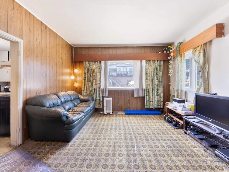 824 Semlin Drive, Vancouver, BC, V5L 4J5 - 9