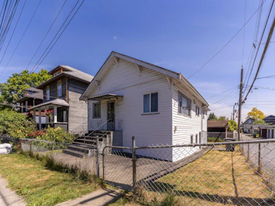 824 Semlin Drive - 2