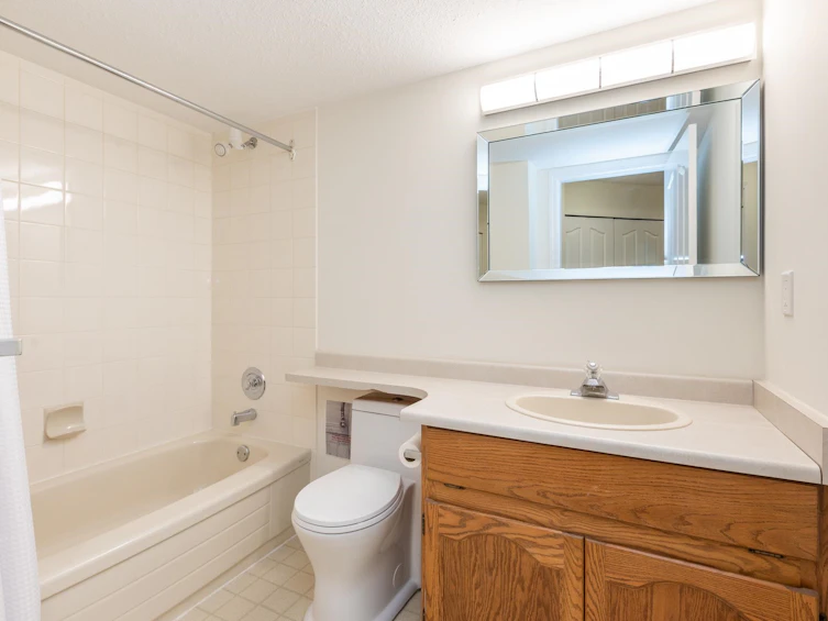 105-5360 205 Street, Langley, BC, V3A 7Y6 - 26