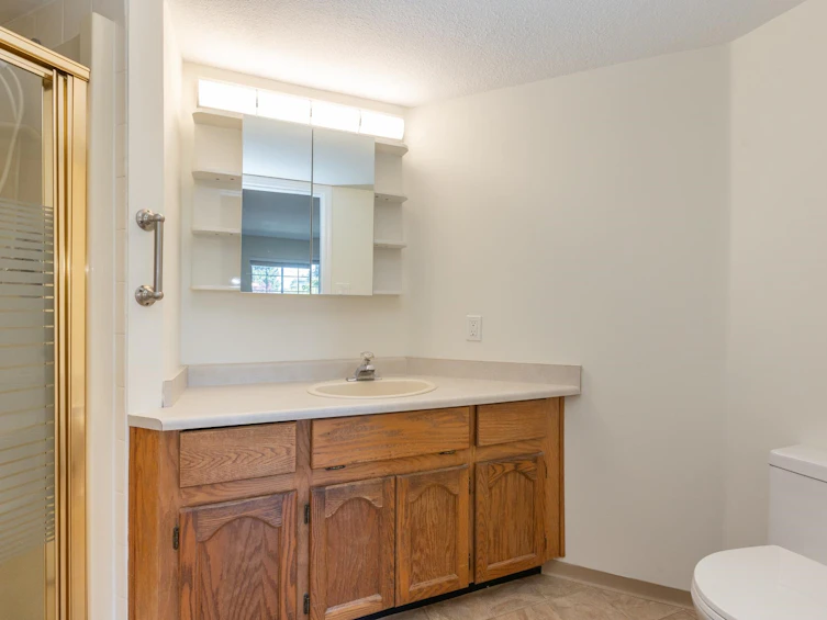 105-5360 205 Street, Langley, BC, V3A 7Y6 - 22