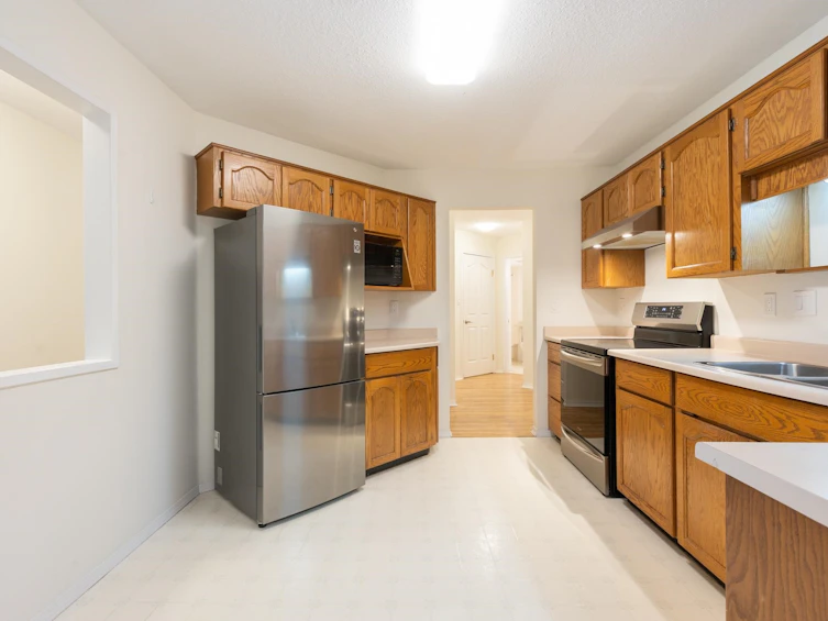 105-5360 205 Street, Langley, BC, V3A 7Y6 - 9