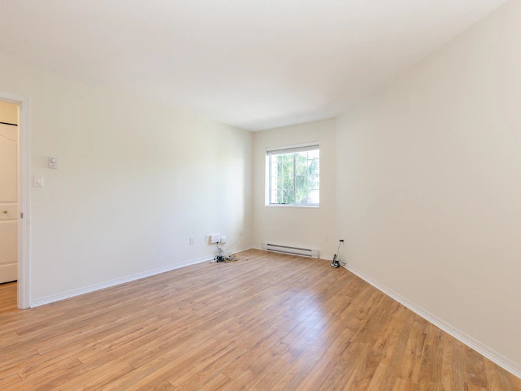 105-5360 205 Street, Langley, BC, V3A 7Y6 - 20