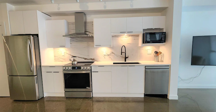 714-221 Union Street, Vancouver, BC, V6A 0V4 - 3