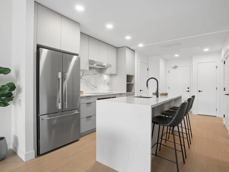 563-422 E 3rd Street, North Vancouver, BC, V7L 0K1 - 13