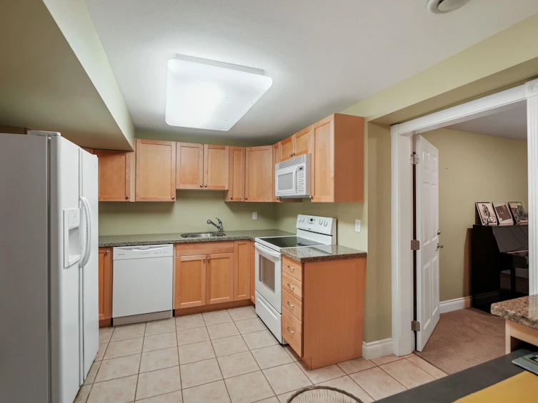 2514 East Road, Port Moody, BC, V3H 5G9 - 28