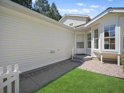 35-6537 138 Street - 3