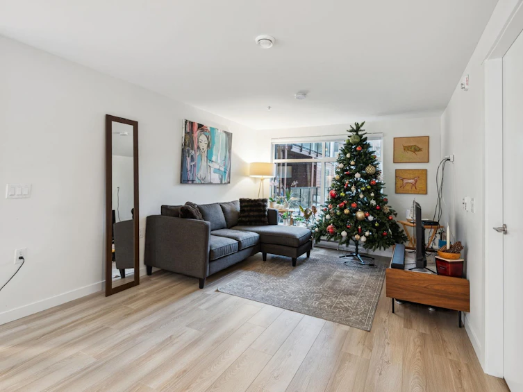 207-232 Sixth Street, New Westminster, BC, V3L 3A4 - 4