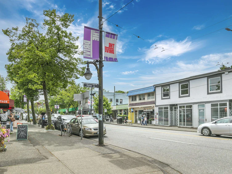 201-1718 Venables Street, Vancouver, BC, V5L 2H4 - 17