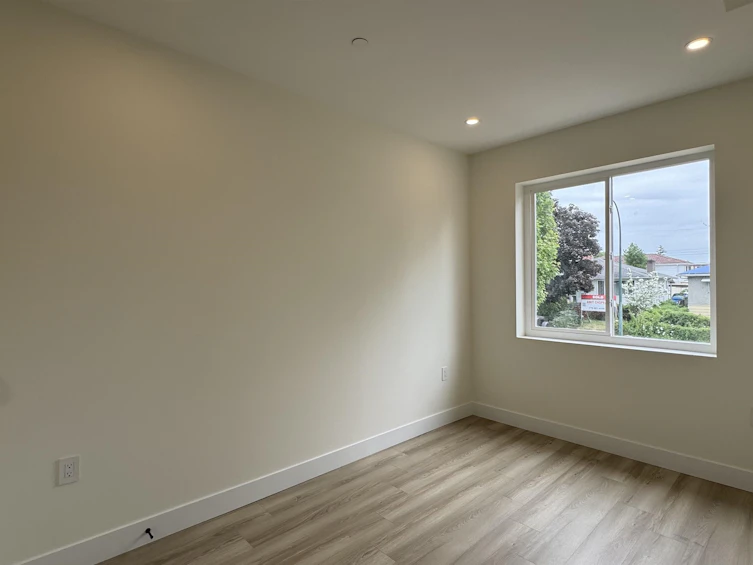 1-5779 Clarendon Street, Vancouver, BC, V5R 3K4 - 5