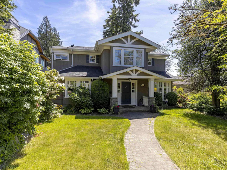 3862 W 38th Avenue, Vancouver, BC, V6N 2Y4 - 2