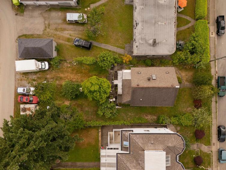 380 Delta Avenue, Burnaby, BC, V5B 3C5 - 9