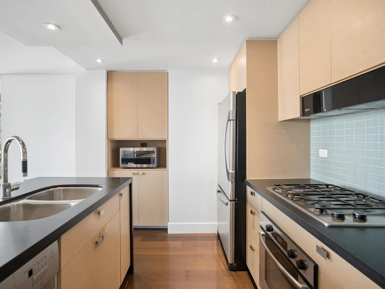 403-1530 W 8th Avenue, Vancouver, BC, V6J 5M6 - 7