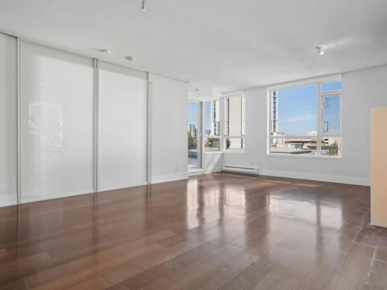403-1530 W 8th Avenue, Vancouver, BC, V6J 5M6 - 3