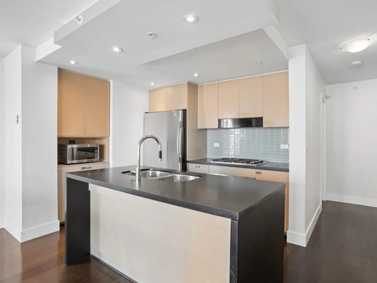 403-1530 W 8th Avenue, Vancouver, BC, V6J 5M6 - 6