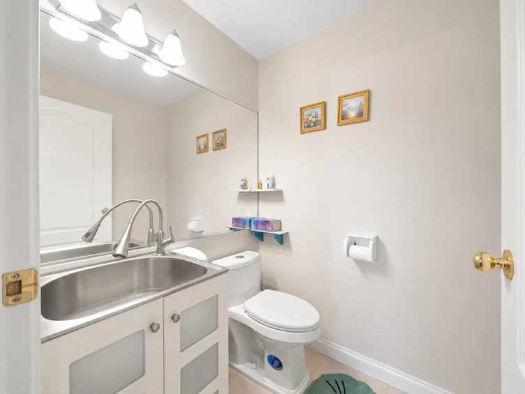 2-8500 Cook Road, Richmond, BC, V6Y 1V7 - 11