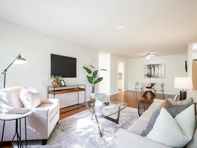 306-10680 151a Street - 2