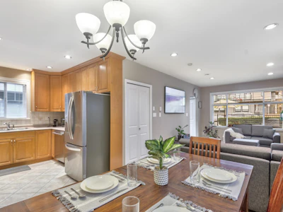 4355 Albert Street - 2