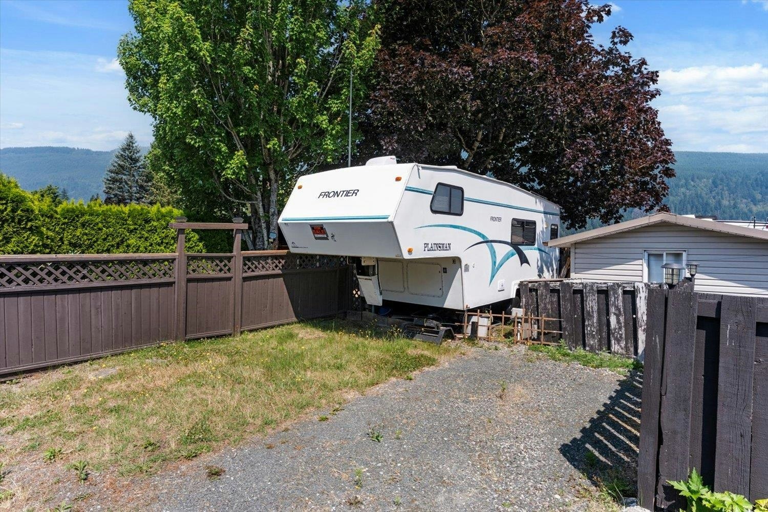 95-1436 Frost Road, Columbia Valley, BC, V2R 4X8 - 30