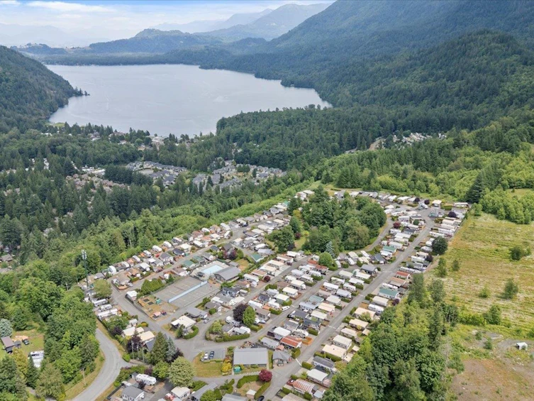 95-1436 Frost Road, Columbia Valley, BC, V2R 4X8 - 24
