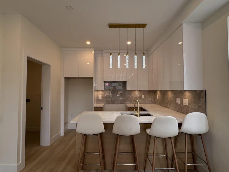 4-5779 Clarendon Street, Vancouver, BC, V5R 3K4 - 4