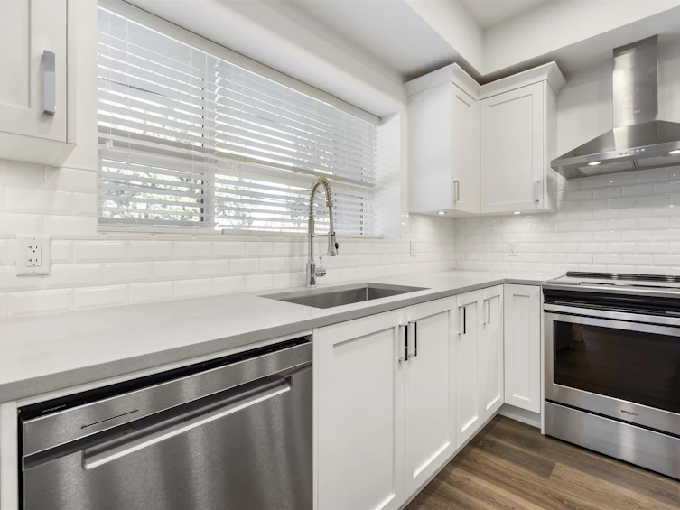 204-33568 George Ferguson Way, Abbotsford, BC, V2S 0M3 - 13