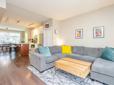 99-13819 232 Street - 4
