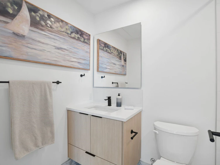 204-333 St. Davids Avenue, North Vancouver, BC, V7L 3N7 - 27