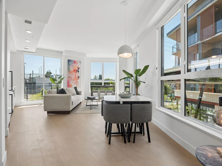 204-333 St. Davids Avenue, North Vancouver, BC, V7L 3N7 - 15