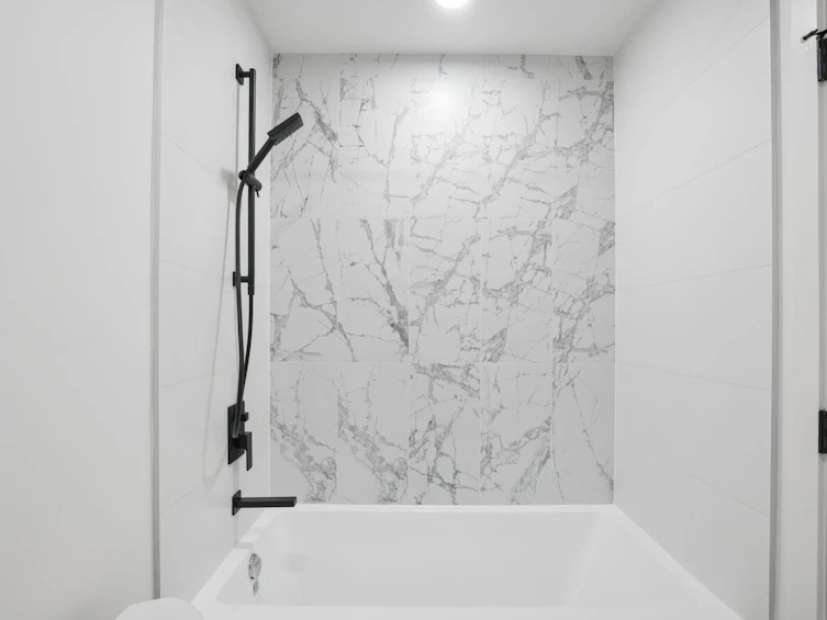 204-333 St. Davids Avenue, North Vancouver, BC, V7L 3N7 - 29