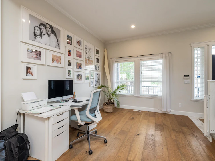 6861 192a Street, Surrey, BC, V4N 0B6 - 4