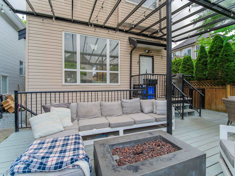 6861 192a Street, Surrey, BC, V4N 0B6 - 35