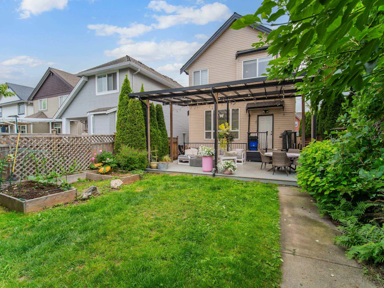 6861 192a Street, Surrey, BC, V4N 0B6 - 38