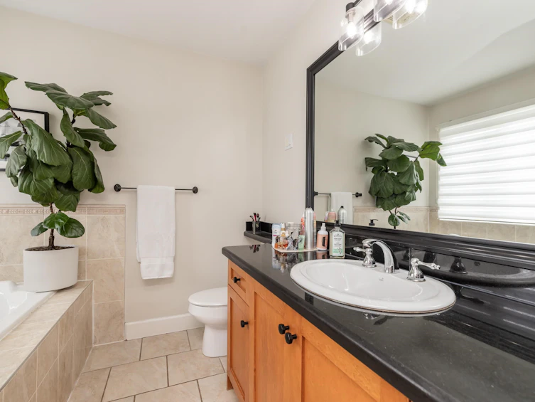 6861 192a Street, Surrey, BC, V4N 0B6 - 17