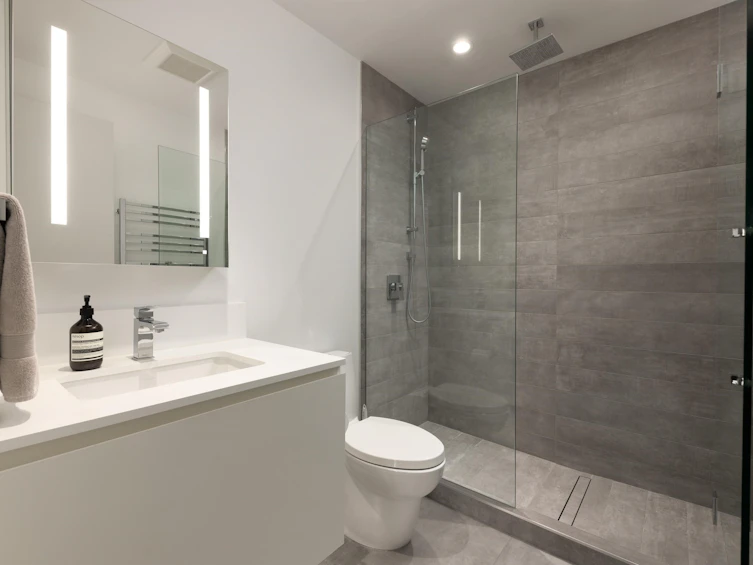 106-2688 Vine Street, Vancouver, BC, V6K 4T6 - 31