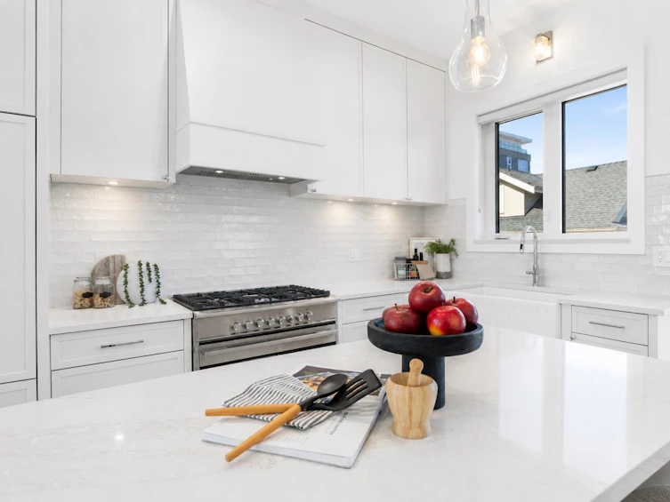 531 W 61st Avenue, Vancouver, BC, V6P 2B4 - 6