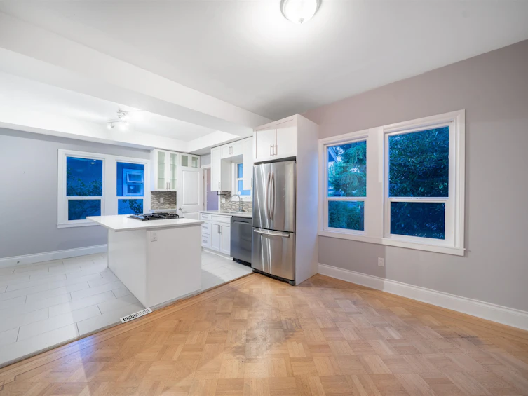 2528 Adanac Street, Vancouver, BC, V5K 2M5 - 6