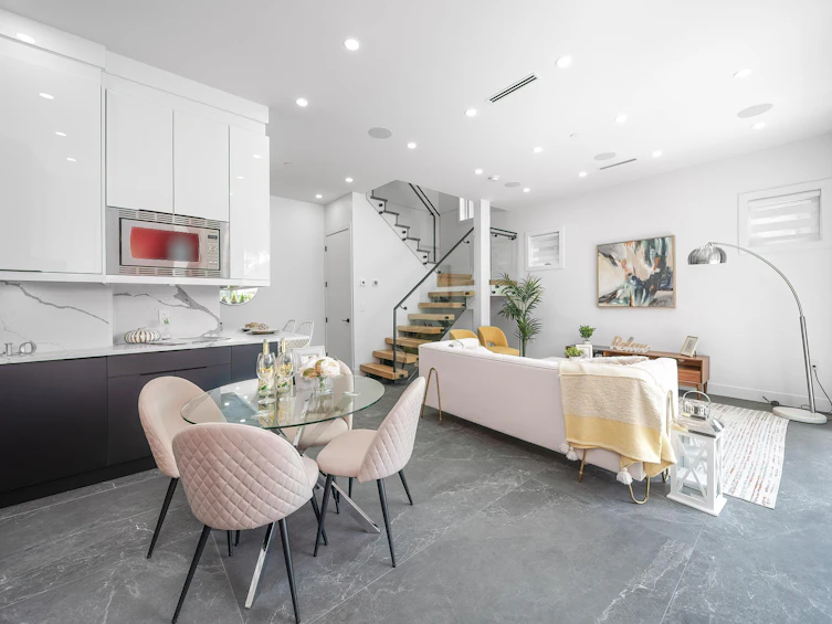 1-2777 E 27th Avenue, Vancouver, BC, V5R 1N4 - 13
