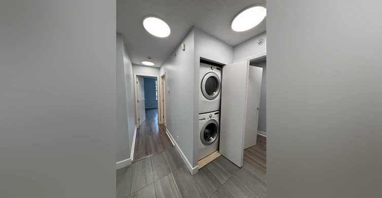 xx1-198 Aquarius Mews, Vancouver, BC, V6Z 2Y4 - 12