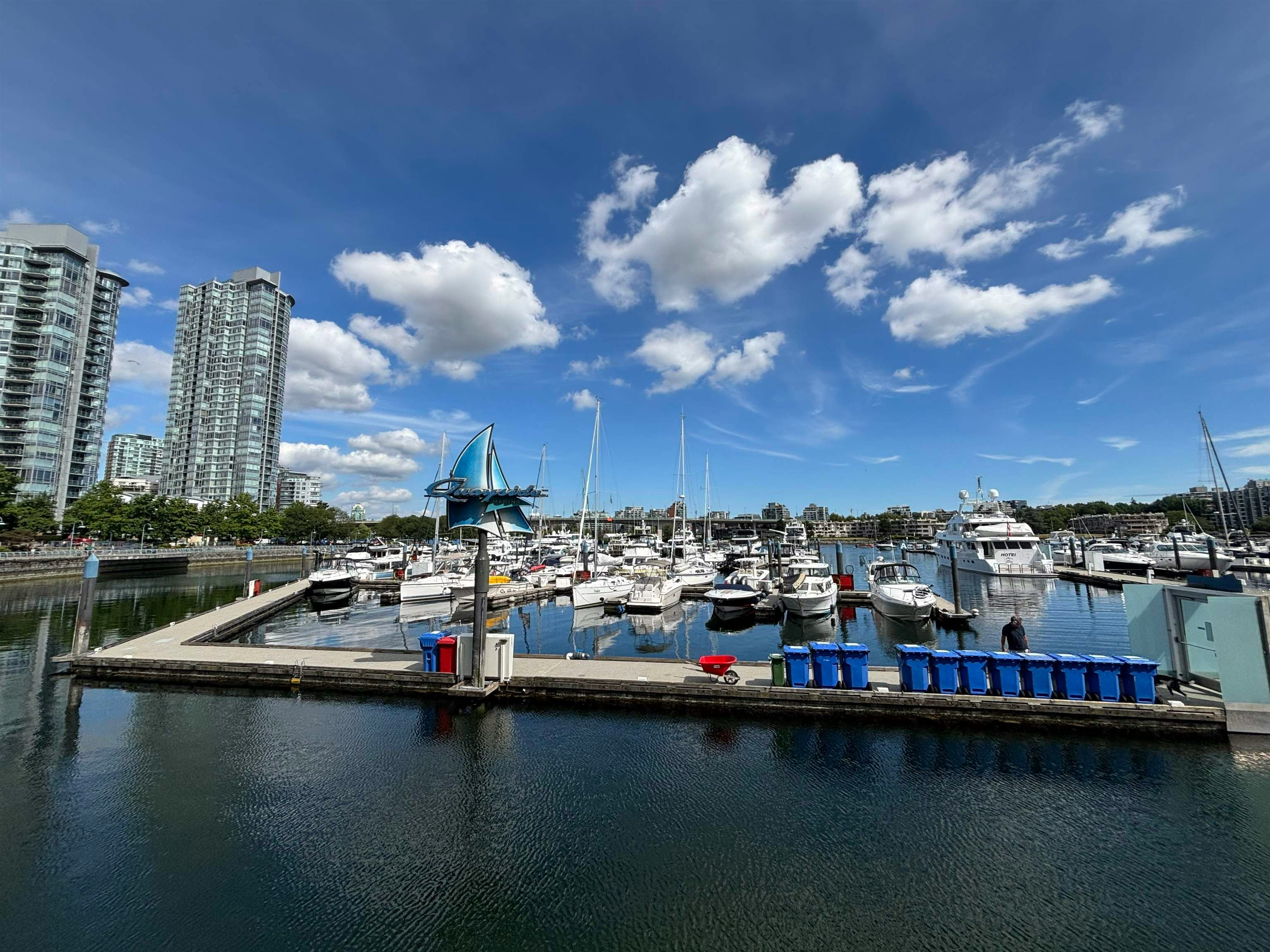 xx1-198 Aquarius Mews, Vancouver, BC, V6Z 2Y4 - 6