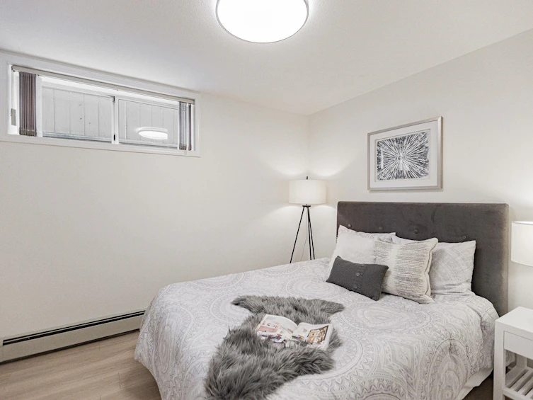 7758 Mcgregor Avenue, Burnaby, BC, V5J 4H5 - 18