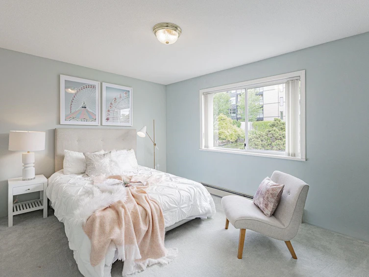 7758 Mcgregor Avenue, Burnaby, BC, V5J 4H5 - 7