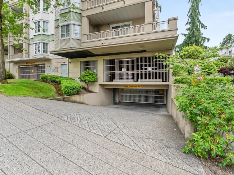 323-15268 W 105 Ave Avenue, Surrey, BC, V3R 0W8 - 3