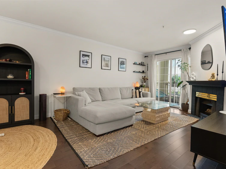 323-15268 W 105 Ave Avenue, Surrey, BC, V3R 0W8 - 8
