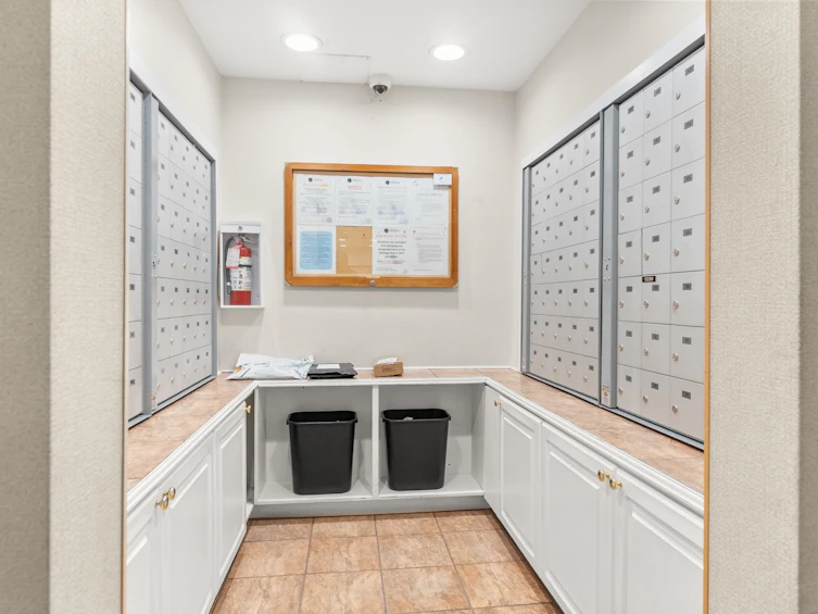 323-15268 W 105 Ave Avenue, Surrey, BC, V3R 0W8 - 28