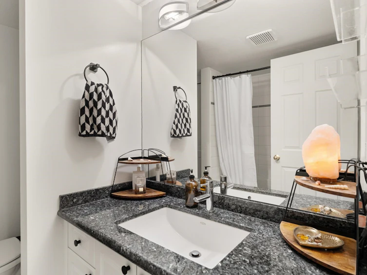 323-15268 W 105 Ave Avenue, Surrey, BC, V3R 0W8 - 31