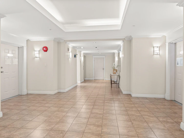 323-15268 W 105 Ave Avenue, Surrey, BC, V3R 0W8 - 22