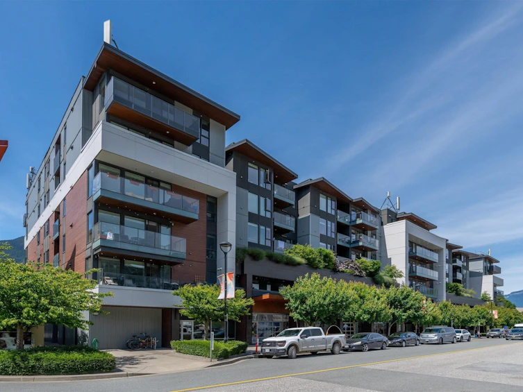402-37881 Cleveland Avenue, Squamish, BC, V8B 0Z7