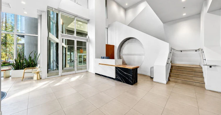 2303-13308 Central Avenue, Surrey, BC, V3T 0M4 - 21